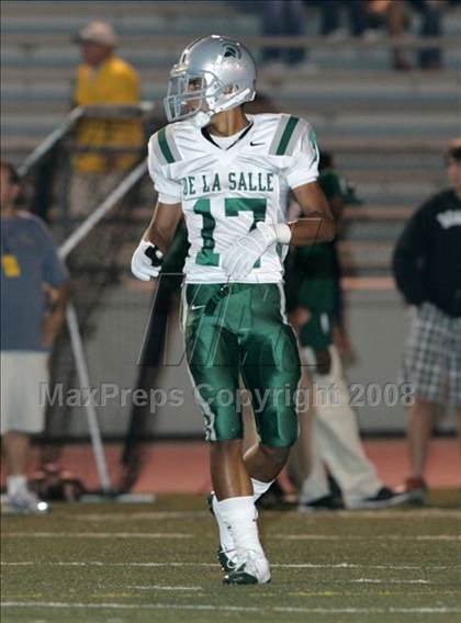 Thumbnail 2 in Loyola vs. De La Salle photogallery.