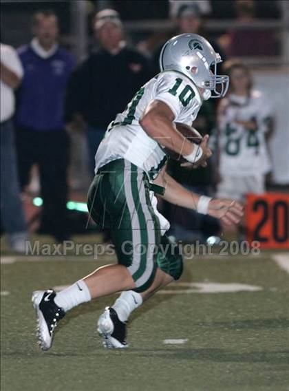 Thumbnail 2 in Loyola vs. De La Salle photogallery.
