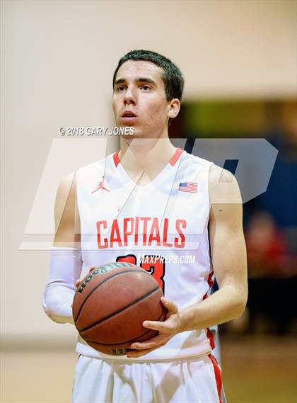 Thumbnail 3 in Sacramento Adventist vs. Sacramento Waldorf (CIF SJS D6 Semifinal) photogallery.