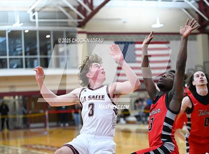 Thumbnail 2 in La Salle Academy vs. Tolman (RIIL State Elite 8) photogallery.