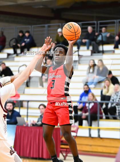 Thumbnail 1 in La Salle Academy vs. Tolman (RIIL State Elite 8) photogallery.
