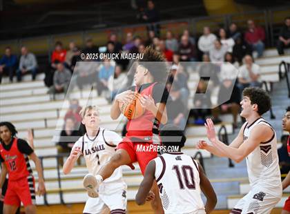 Thumbnail 2 in La Salle Academy vs. Tolman (RIIL State Elite 8) photogallery.