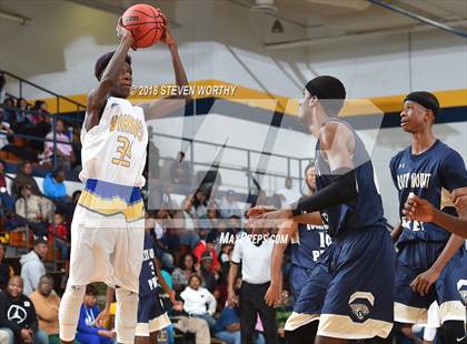 Thumbnail 2 in Plymouth vs. Rocky Mount Preparatory (News Herald Holiday Classic) photogallery.
