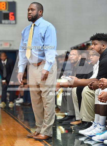 Thumbnail 3 in Plymouth vs. Rocky Mount Preparatory (News Herald Holiday Classic) photogallery.