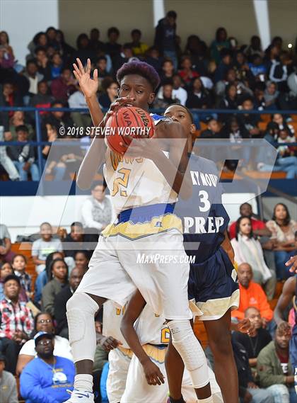 Thumbnail 3 in Plymouth vs. Rocky Mount Preparatory (News Herald Holiday Classic) photogallery.