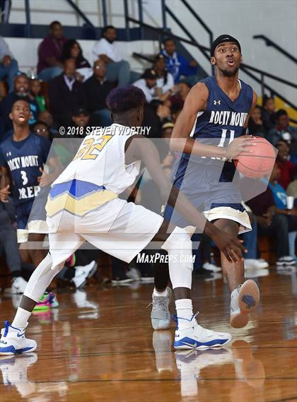 Thumbnail 2 in Plymouth vs. Rocky Mount Preparatory (News Herald Holiday Classic) photogallery.