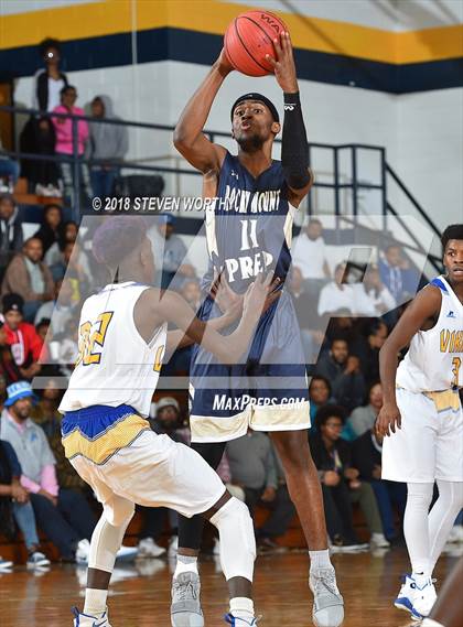 Thumbnail 2 in Plymouth vs. Rocky Mount Preparatory (News Herald Holiday Classic) photogallery.