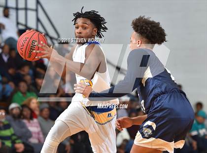 Thumbnail 1 in Plymouth vs. Rocky Mount Preparatory (News Herald Holiday Classic) photogallery.