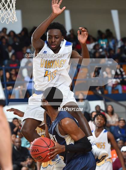 Thumbnail 1 in Plymouth vs. Rocky Mount Preparatory (News Herald Holiday Classic) photogallery.