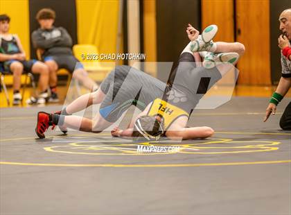 Thumbnail 3 in Avon @ Honeoye Falls-Lima photogallery.