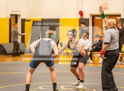 Thumbnail 3 in Avon @ Honeoye Falls-Lima photogallery.