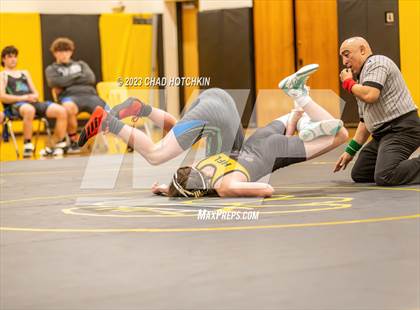 Thumbnail 1 in Avon @ Honeoye Falls-Lima photogallery.