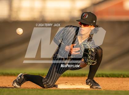 Thumbnail 2 in Orange @ Segerstrom photogallery.