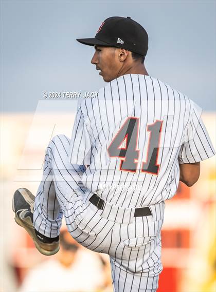 Thumbnail 2 in Orange @ Segerstrom photogallery.