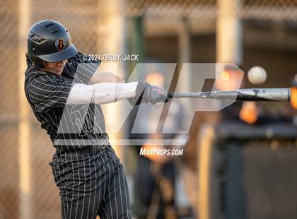 Thumbnail 2 in Orange @ Segerstrom photogallery.