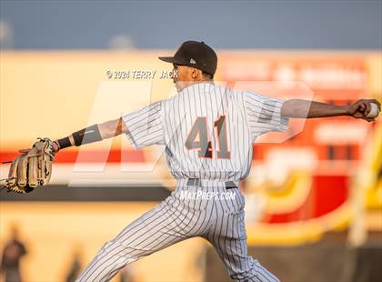 Thumbnail 3 in Orange @ Segerstrom photogallery.