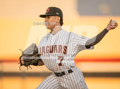 Thumbnail 3 in Orange @ Segerstrom photogallery.