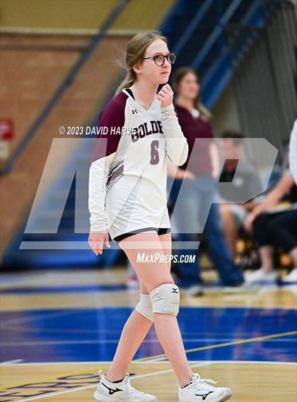 Thumbnail 2 in Golden vs Wheat Ridge photogallery.