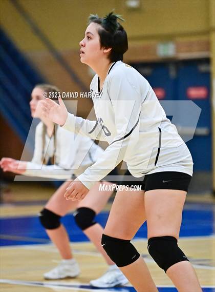 Thumbnail 3 in Golden vs Wheat Ridge photogallery.