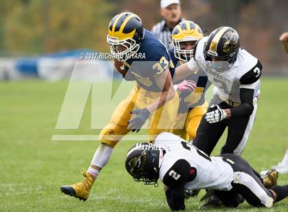 Thumbnail 1 in Kennett @ Bow photogallery.