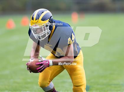 Thumbnail 2 in Kennett @ Bow photogallery.