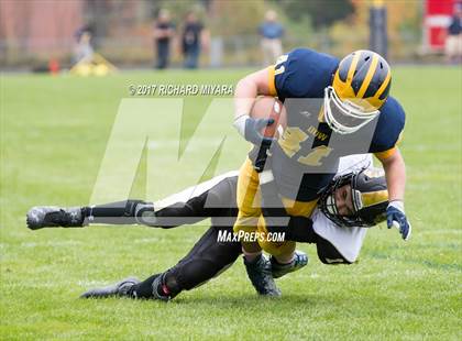 Thumbnail 1 in Kennett @ Bow photogallery.