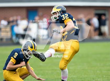 Thumbnail 2 in Kennett @ Bow photogallery.