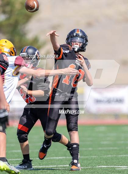 Thumbnail 2 in JV: Sparks @ Fernley photogallery.