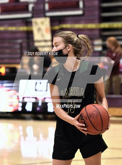 Thumbnail 2 in Basha @ Hamilton photogallery.