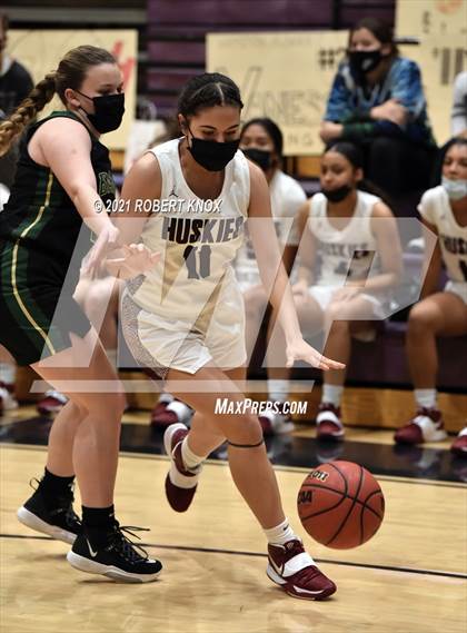 Thumbnail 1 in Basha @ Hamilton photogallery.