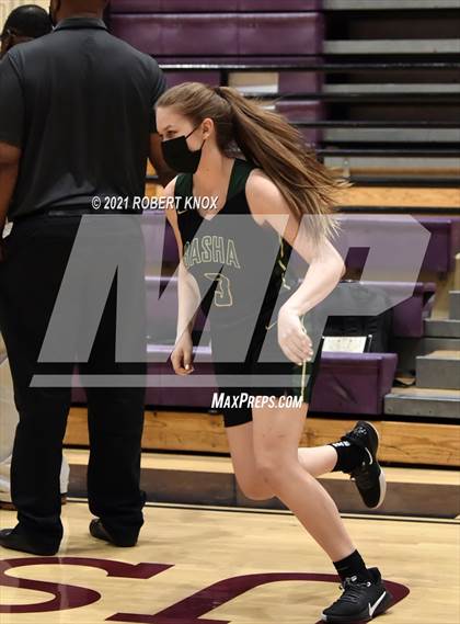 Thumbnail 1 in Basha @ Hamilton photogallery.