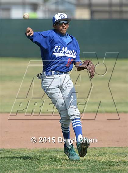 Thumbnail 3 in El Monte @ Gabrielino photogallery.