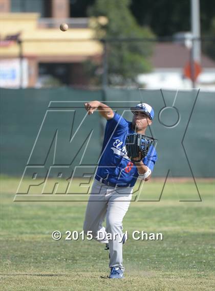 Thumbnail 3 in El Monte @ Gabrielino photogallery.