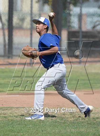 Thumbnail 3 in El Monte @ Gabrielino photogallery.