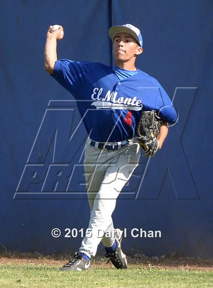 Thumbnail 3 in El Monte @ Gabrielino photogallery.