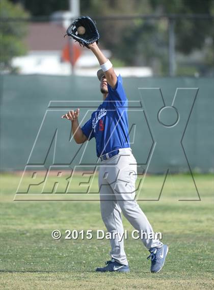 Thumbnail 3 in El Monte @ Gabrielino photogallery.