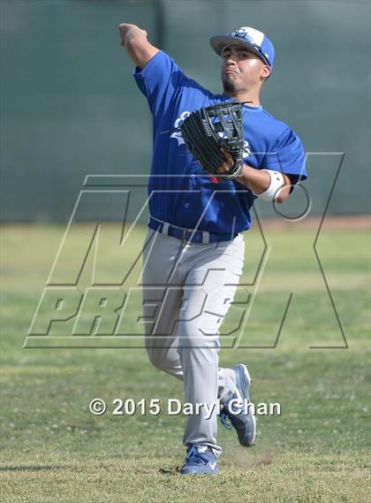 Thumbnail 2 in El Monte @ Gabrielino photogallery.