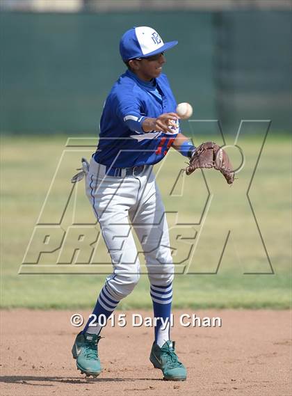 Thumbnail 2 in El Monte @ Gabrielino photogallery.