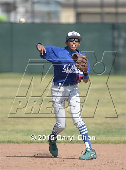 Thumbnail 1 in El Monte @ Gabrielino photogallery.