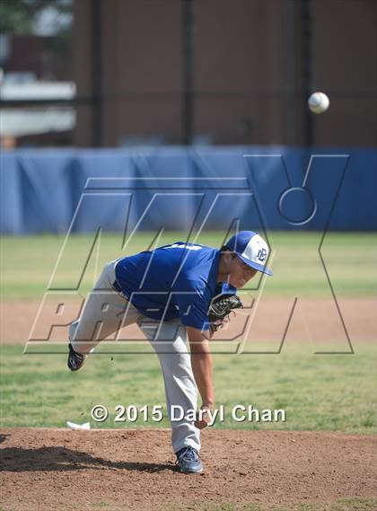 Thumbnail 1 in El Monte @ Gabrielino photogallery.