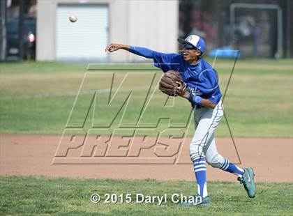 Thumbnail 3 in El Monte @ Gabrielino photogallery.