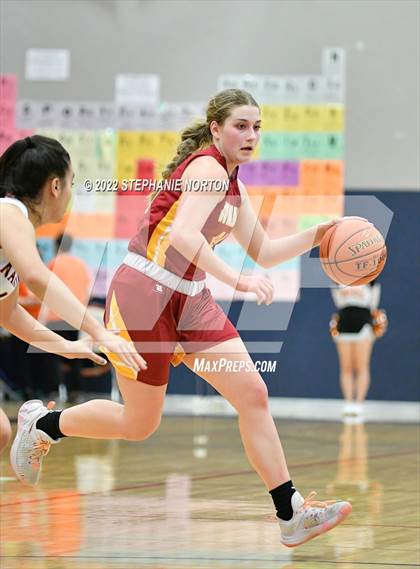 Thumbnail 2 in Winlock vs Napavine (WIAA 2B District Playoff) photogallery.