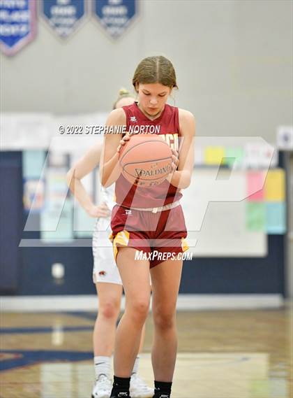 Thumbnail 1 in Winlock vs Napavine (WIAA 2B District Playoff) photogallery.