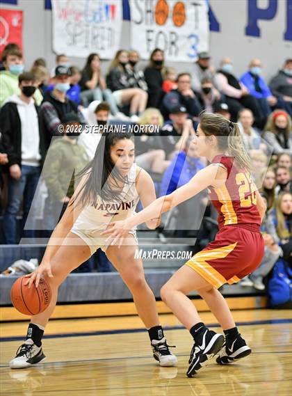 Thumbnail 3 in Winlock vs Napavine (WIAA 2B District Playoff) photogallery.