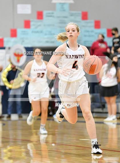 Thumbnail 2 in Winlock vs Napavine (WIAA 2B District Playoff) photogallery.