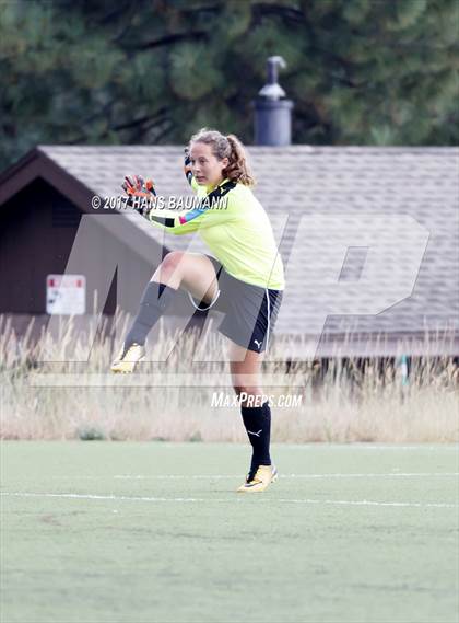 Thumbnail 1 in Douglas @ Truckee photogallery.