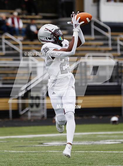 Thumbnail 1 in St. Peter's Prep @ Paramus Catholic photogallery.