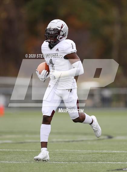 Thumbnail 3 in St. Peter's Prep @ Paramus Catholic photogallery.