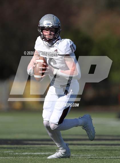 Thumbnail 2 in St. Peter's Prep @ Paramus Catholic photogallery.