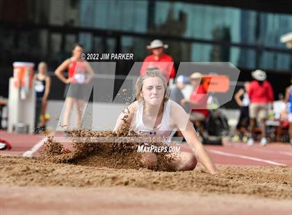 Thumbnail 2 in UIL 1A State Championship photogallery.